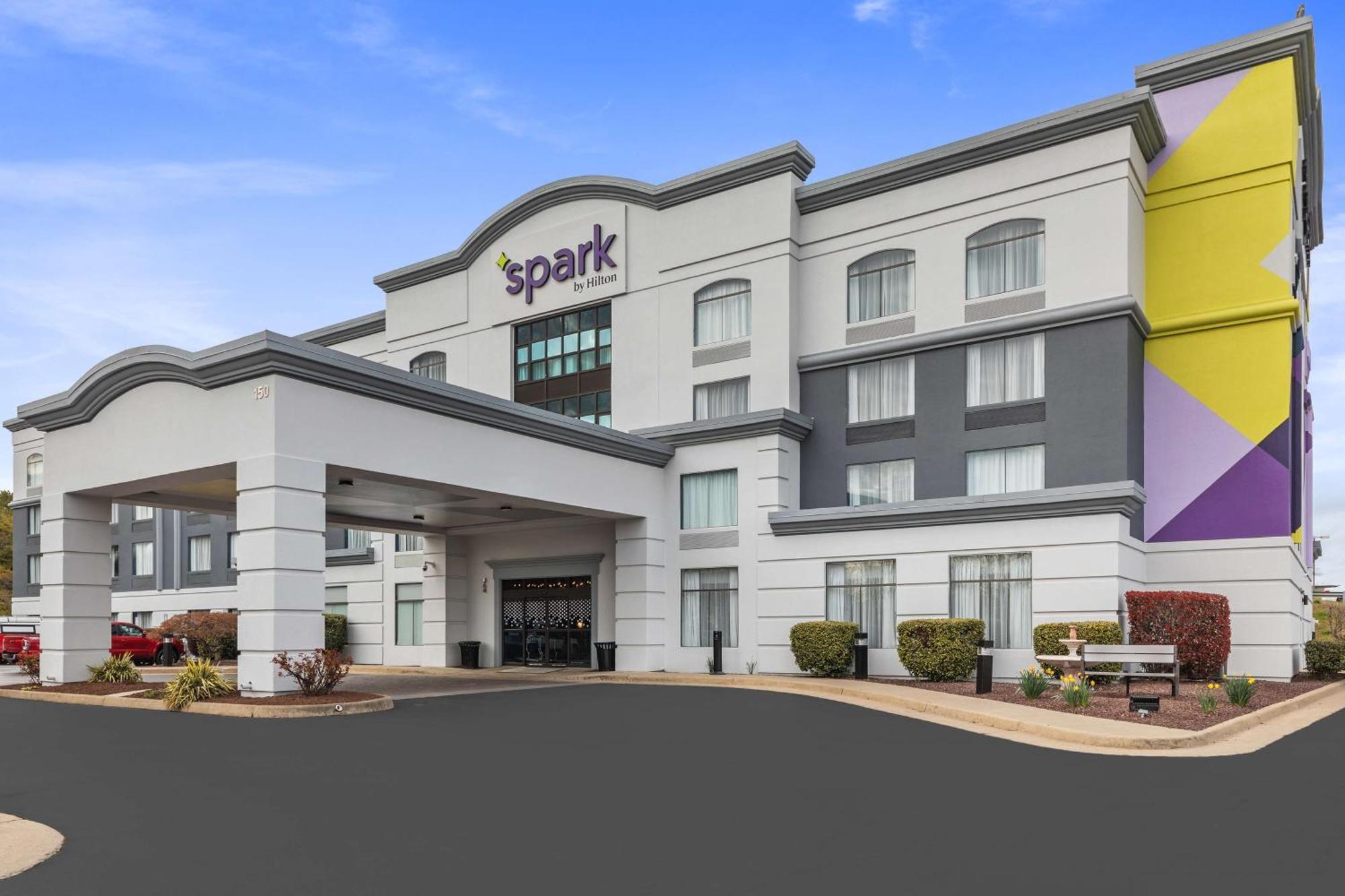 Spark By Hilton Winchester Bagian luar foto