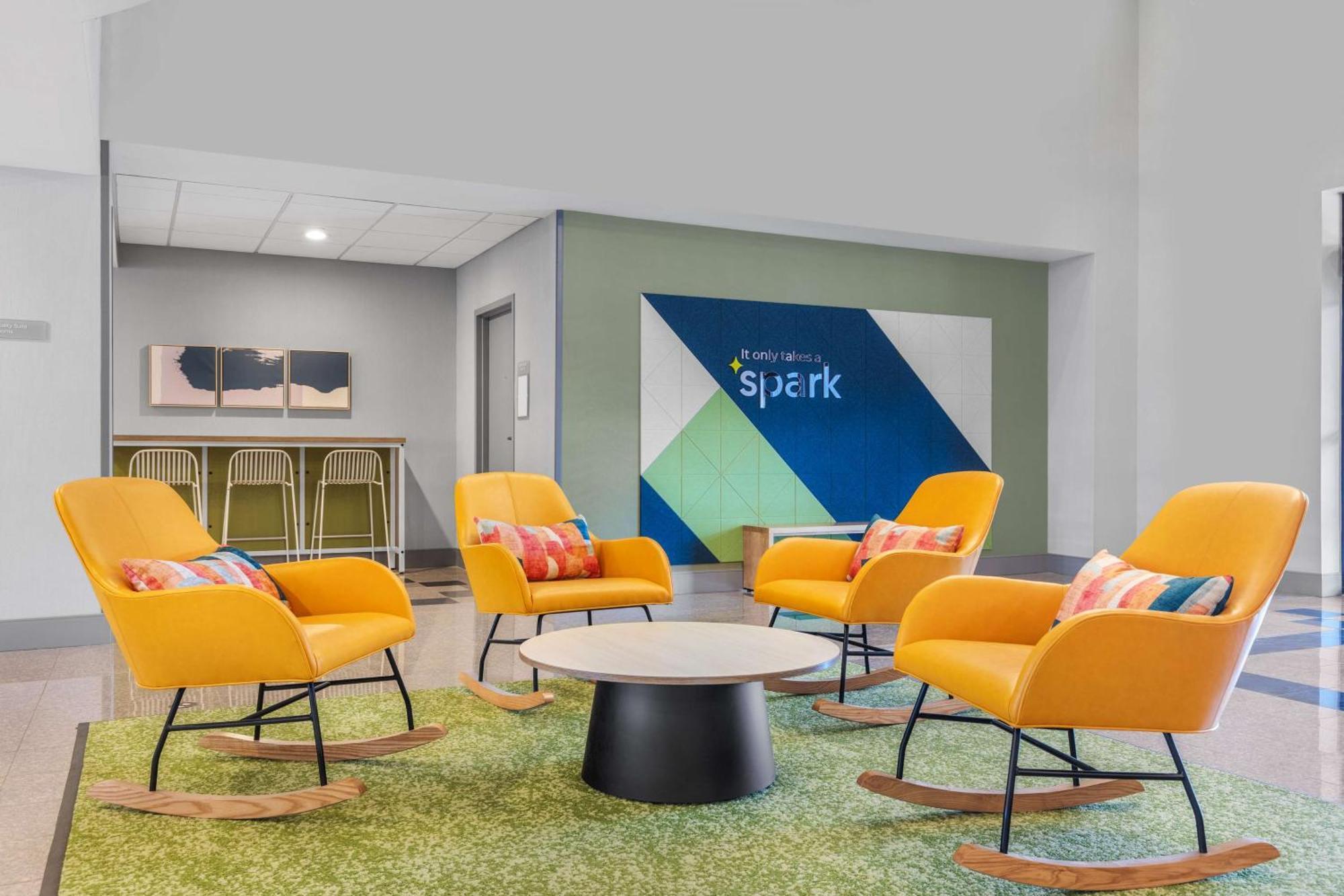 Spark By Hilton Winchester Bagian luar foto