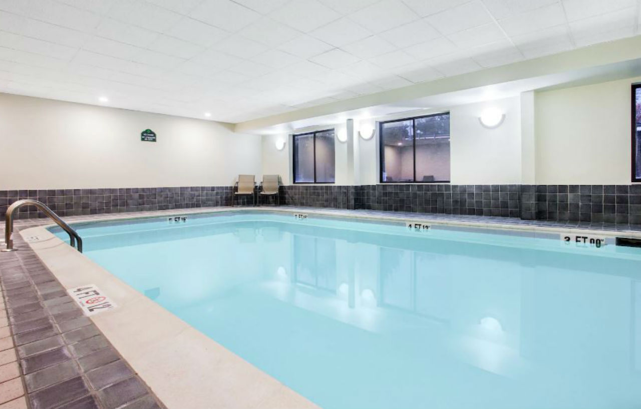Spark By Hilton Winchester Bagian luar foto
